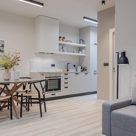 Charming Retiro Chic Apartment มาดริด ภายนอก รูปภาพ